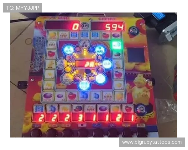 免费版水果机投币游戏机单机版让你体验经典老虎机的乐趣无需花费一分钱